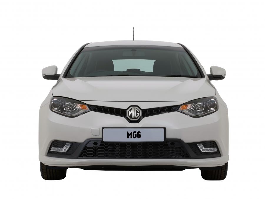  MG6 2015 года  (UK) (фото 6 из 9)